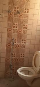 Bathroom Image of 1685 Sq.ft 3 BHK Apartment / Flat for sale in Anora Kala Lucknow for Rs. 8000000