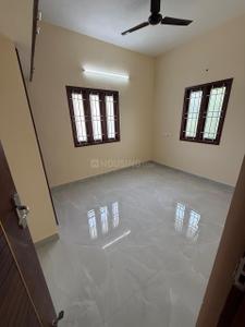 Bedroom Image of 800 Sq.ft 2 BHK Apartment / Flat for rent in Madipakkam Chennai for Rs. 30000