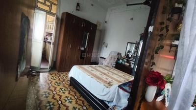 Bedroom Image of 550 Sq.ft 1 BHK Apartment / Flat for sale in Park Street Area Kolkata for Rs. 7000000