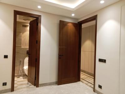 Bedroom Image of 1440 Sq.ft 3 BHK Builder Floor for sale in East Of Kailash New Delhi for Rs. 45000000