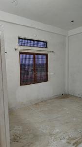 Bedroom Image of 1800 Sq.ft 4 BHK Builder Floor for rent in Kirtartara Mirzapur for Rs. 10000