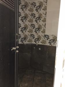 Bathroom Image of 900 Sq.ft 2 BHK Apartment / Flat for sale in Isanpur Ahmedabad for Rs. 2800000