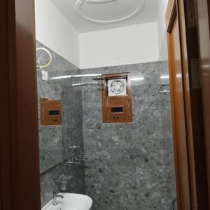 Bathroom Image of 2250 Sq.ft 2 BHK Builder Floor for rent in Sector 60 Mohali for Rs. 26000