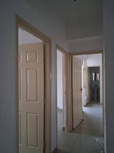 Passage Image of 1150 Sq.ft 2.5 BHK Apartment / Flat for rent in Supertech Cape Town, Sector 74 Noida for Rs. 29000