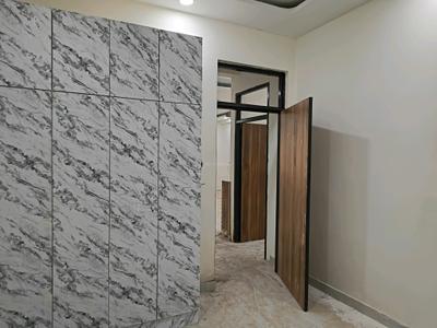 Bedroom Image of 1600 Sq.ft 4 BHK Apartment / Flat for sale in Govindpuram Ghaziabad for Rs. 6865000