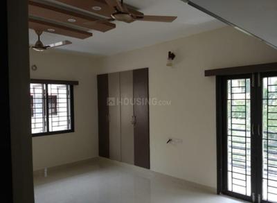 Bedroom Image of 1200 Sq.ft 2 BHK Apartment / Flat for rent in Thiruvanmiyur Chennai for Rs. 36000