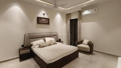 Bedroom Image of 2550 Sq.ft 5 BHK Builder Floor for sale in Indirapuram Ghaziabad for Rs. 36000000