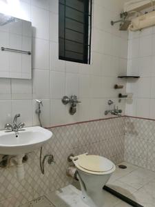 Bedroom Two Image of 910 Sq.ft 2 BHK Apartment / Flat for rent in Kasarvadavali Thane for Rs. 24500