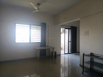 Living Room Image of 920 Sq.ft 2 BHK Apartment / Flat for rent in Magarpatta Iris, Magarpatta City Pune for Rs. 38000