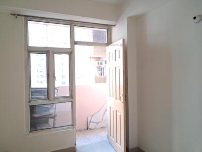 Bedroom Image of 1150 Sq.ft 2.5 BHK Apartment / Flat for sale in Supertech Cape Town, Sector 74 Noida for Rs. 12000000