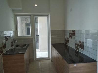 Kitchen Image of 1000 Sq.ft 2 BHK Apartment / Flat for sale in 16th Parkview Gaur Yamuna City, Yeida Greater Noida for Rs. 7033000