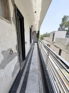 Balcony Image of 2700 Sq.ft 3 BHK Builder Floor for rent in Vivek Vihar New Delhi for Rs. 125000