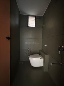 Bathroom Image of 2025 Sq.ft 3 BHK Apartment / Flat for sale in Vastral Ahmedabad for Rs. 7200000