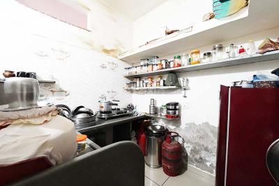 Kitchen Image of 990 Sq.ft 5 BHK Independent House for sale in Ghatlodiya Ahmedabad for Rs. 7700000