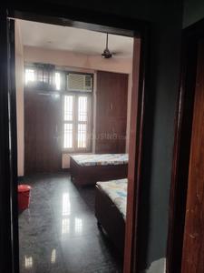 Bedroom Image of Shree Ram PG in Sector 70, Noida