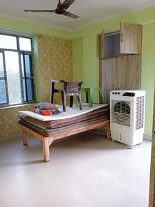 Bedroom Image of 1600 Sq.ft 4 BHK Independent House for rent in Karaundi Varanasi for Rs. 20000