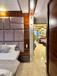 Bedroom Image of 1900 Sq.ft 3 BHK Apartment / Flat for rent in Manglam Radiance, Durgapura Jaipur for Rs. 100000