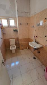 Bathroom Image of 2400 Sq.ft 4 BHK Apartment / Flat for sale in Madhur Jeevan Apartments, Sector 56 Gurgaon for Rs. 27000000