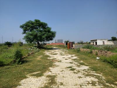 Image of 125 Sq.ft Residential Plot / Land for sale in Bhanauta, Greater Noida for Rs. 4375100