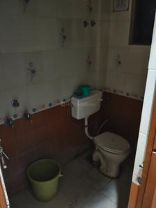 Bathroom Image of 850 Sq.ft 2 BHK Apartment / Flat for rent in Besa Nagpur for Rs. 20000