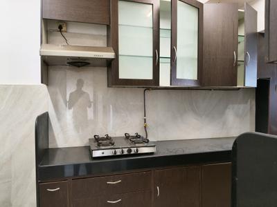 Kitchen Image of 1500 Sq.ft 2.5 BHK Apartment / Flat for rent in Monte South 1, Byculla Mumbai for Rs. 170000