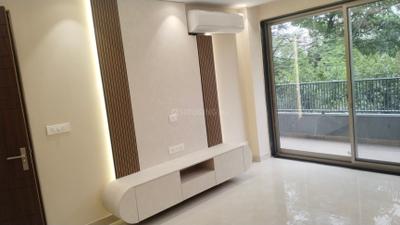 Bedroom Image of 3528 Sq.ft 4.5 BHK Builder Floor for rent in Sector 50 Gurgaon for Rs. 125000
