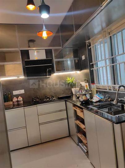 Satellite Apartments Kitchen 1