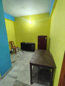 Hall Image of 850 Sq.ft 2 BHK Apartment / Flat for rent in Airport Gate no. 1 Kolkata for Rs. 16000