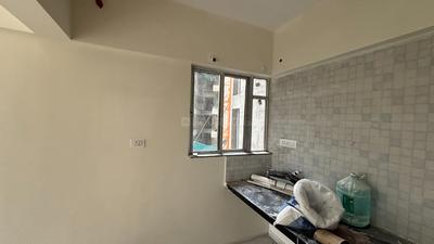 Kitchen Image of 660 Sq.ft 2 BHK Apartment / Flat for sale in Paranjape Trident Towers, Wakad Pune for Rs. 9500000