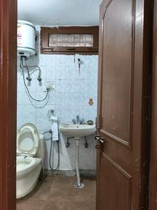 Bedroom One Image of 1400 Sq.ft 3 BHK Apartment / Flat for rent in Sector 56 Gurgaon for Rs. 35000