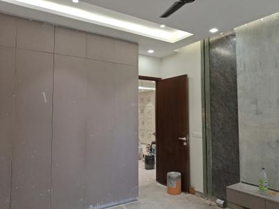 Bedroom Image of 1800 Sq.ft 3 BHK Builder Floor for sale in Paschim Vihar New Delhi for Rs. 35000000