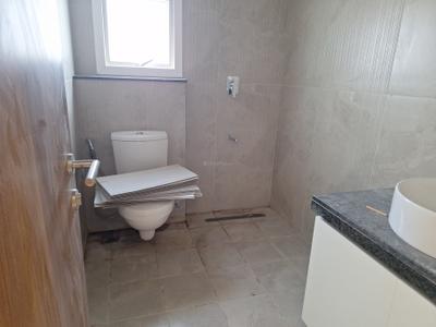 Image of 2200 Sq.ft 4 BHK Apartment / Flat for rent in Prestige Beverly Hills, Kokapet, Hyderabad for Rs. 145000