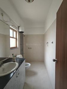 Bathroom Image of 3250 Sq.ft 4 BHK Apartment / Flat for sale in Vaishno Devi Circle Ahmedabad for Rs. 30000000