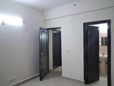 Bedroom Image of 1550 Sq.ft 3.5 BHK Apartment / Flat for sale in Amrapali Zodiac, Sector 120 Noida for Rs. 14000000