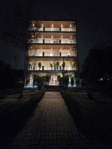 Image of PG NEAR SECTOR 34 in Sector 34, Gurgaon