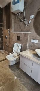 Image of 1800 Sq.ft 3 BHK Builder Floor for rent in Pitampura, New Delhi for Rs. 70200
