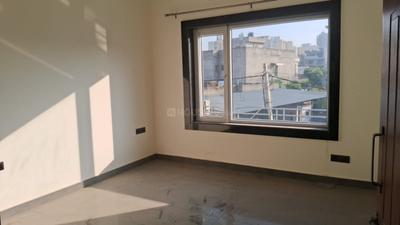 Bedroom Image of 2700 Sq.ft 2 BHK Builder Floor for rent in Sainik Colony Jammu for Rs. 20000