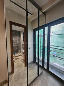 Bedroom Image of 1000 Sq.ft 2 BHK Builder Floor for sale in Lajpat Nagar New Delhi for Rs. 25000000