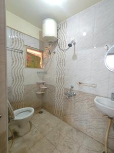 Bathroom Image of 600 Sq.ft 1 BHK Builder Floor for rent in HSR Layout Bengaluru for Rs. 26000