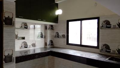 Kitchen Image of 950 Sq.ft 2.5 BHK Builder Floor for rent in Danapur - Khagaul Road Patna for Rs. 12000