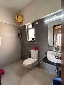 Image of 1080 Sq.ft 2 BHK Apartment / Flat for rent in Adani The Meadows, Shantigram, Ahmedabad for Rs. 35000