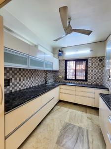 Kitchen Image of 2201 Sq.ft 4 BHK Apartment / Flat for rent in Wanwadi Pune for Rs. 75000