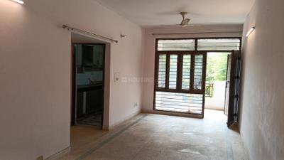 Living Room Image of 1400 Sq.ft 3 BHK Apartment / Flat for rent in CGHS Harsukh Apartments, Sector 7 Dwarka New Delhi for Rs. 42000