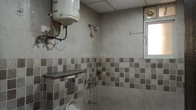 Rustle Court Bathroom One 4
