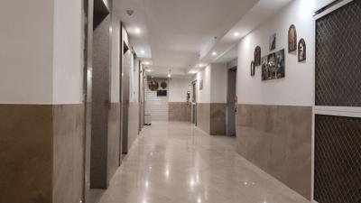 Living Room Image of 2500 Sq.ft 3.5 BHK Apartment / Flat for sale in Mahagun Mezzaria, Sector 78 Noida for Rs. 42500000