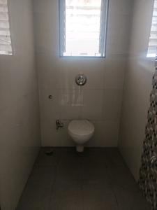 Common Bathroom Image of 1020 Sq.ft 2 BHK Apartment / Flat for sale in Banka Sapphire A Wing, Pisoli Pune for Rs. 4300000