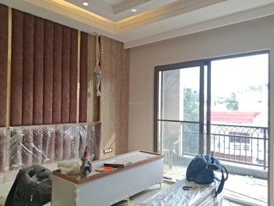 Bedroom Image of 1800 Sq.ft 3 BHK Builder Floor for sale in Kirti Nagar New Delhi for Rs. 40000000