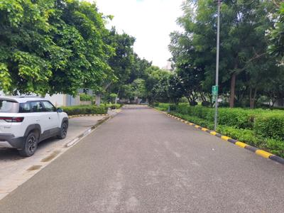 Image of 693 Sq.ft Residential Plot / Land for sale in DLF Alameda, Sector 71, Gurgaon for Rs. 207900000