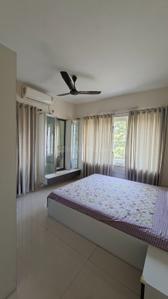 Bedroom Image of 1650 Sq.ft 3 BHK Apartment / Flat for sale in Kumar Picasso, Hadapsar Pune for Rs. 24000000