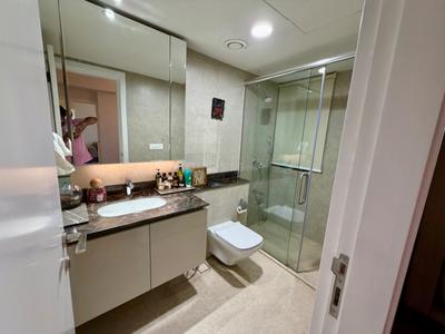 Image of 2301 Sq.ft 3.5 BHK Apartment / Flat for sale in DLF One Midtown, Karampura, New Delhi for Rs. 64000000
